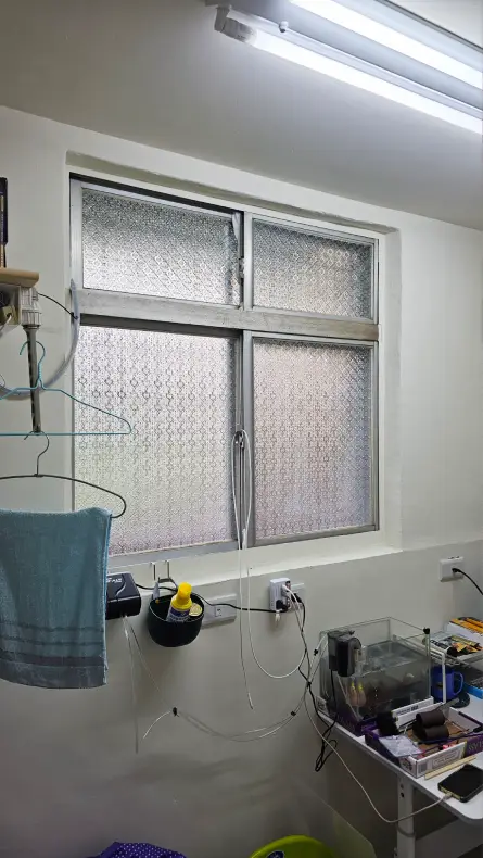 乾式施工氣密窗換新：巧妙避開管線干擾的客製化設計