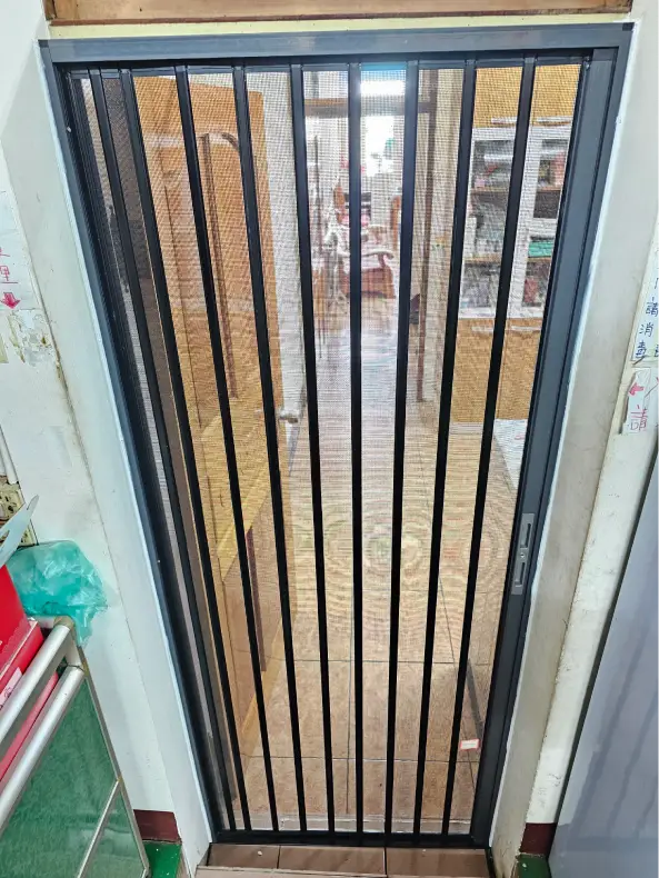 一樣省空間，防護力大不同！你的門口適合哪一種？